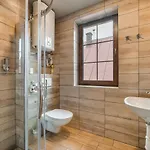 Privat Lena Ruzomberok